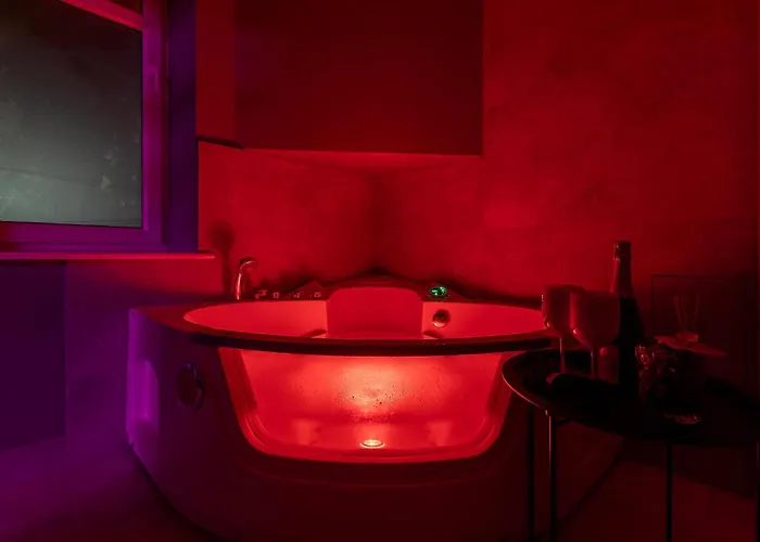 Апартаменти Secret Bdsm & *