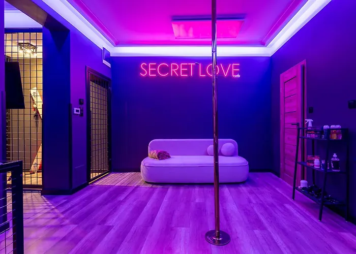Апартаменти Secret Bdsm & *