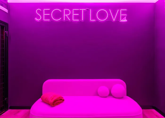 Secret Bdsm & פוזנן