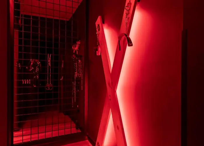Secret Bdsm & דירה *